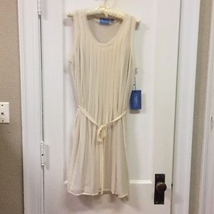 Simply Vera Wang sleeveless dress